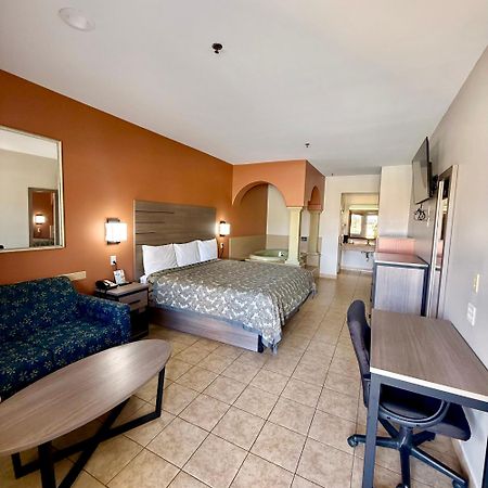 Weslaco Inn - Weslaco/Mercedes Екстер'єр фото