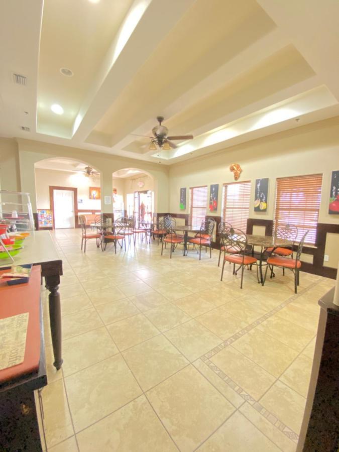 Weslaco Inn - Weslaco/Mercedes Екстер'єр фото